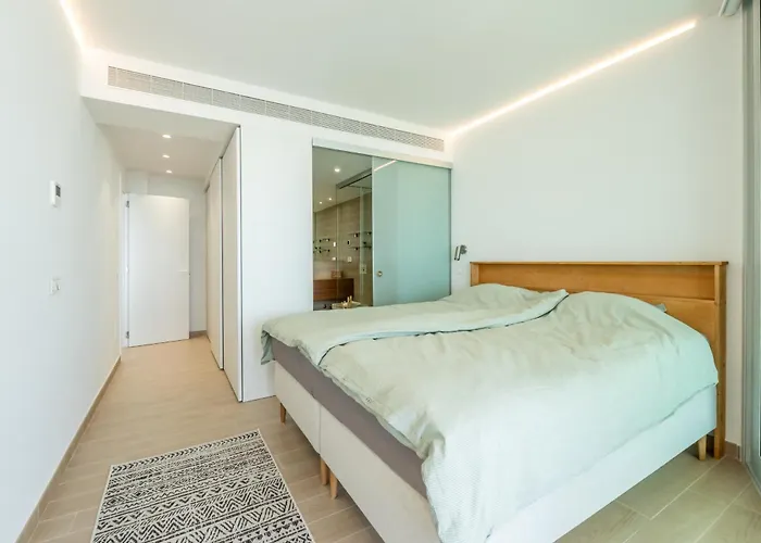 Appartement Amazing Sea Views - The Wave Ii, Pool And Sea View