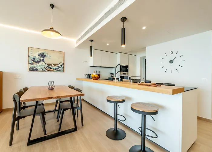 Appartement Amazing Sea Views - The Wave Ii, Pool And Sea View