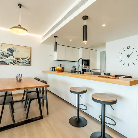 Lägenhet Amazing Sea Views - The Wave Ii, Pool And Sea View